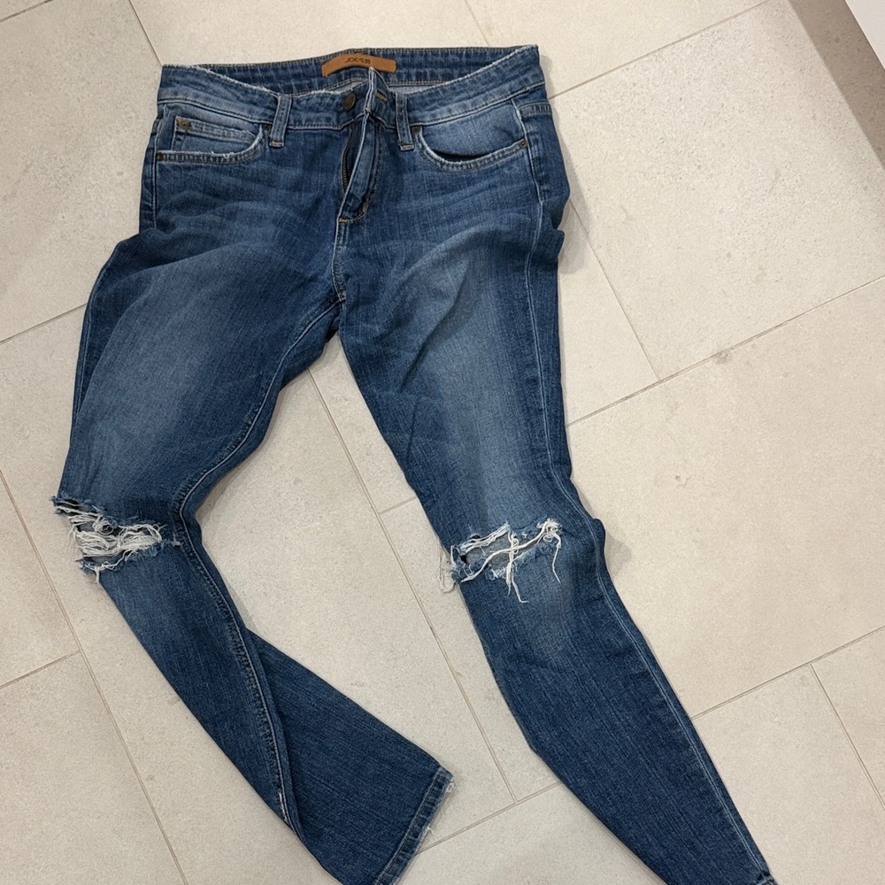 Joe's Jeans Terra style Dark Blue Distressed Skinny Jeans